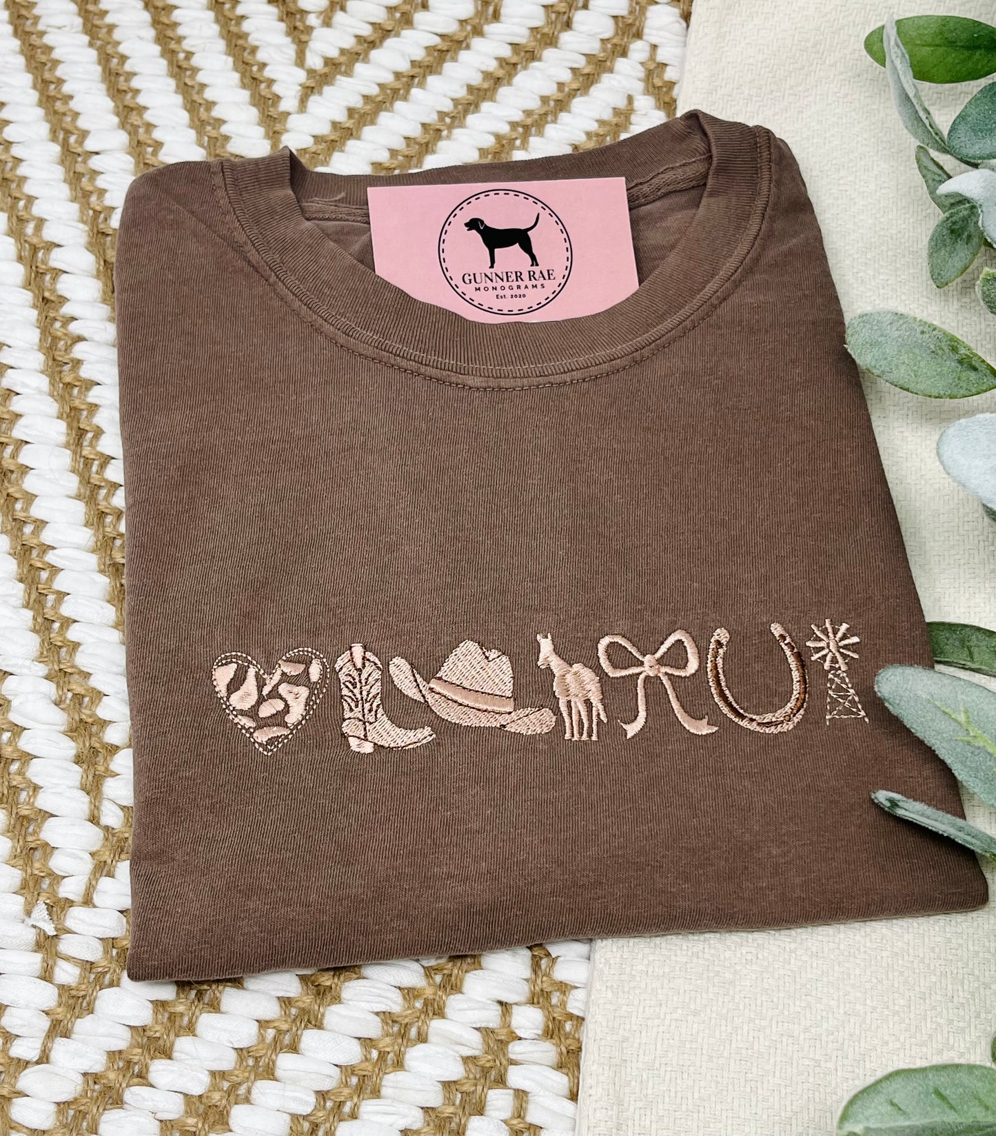 WESTERN ICONS Embroidered T-shirt or Sweatshirt