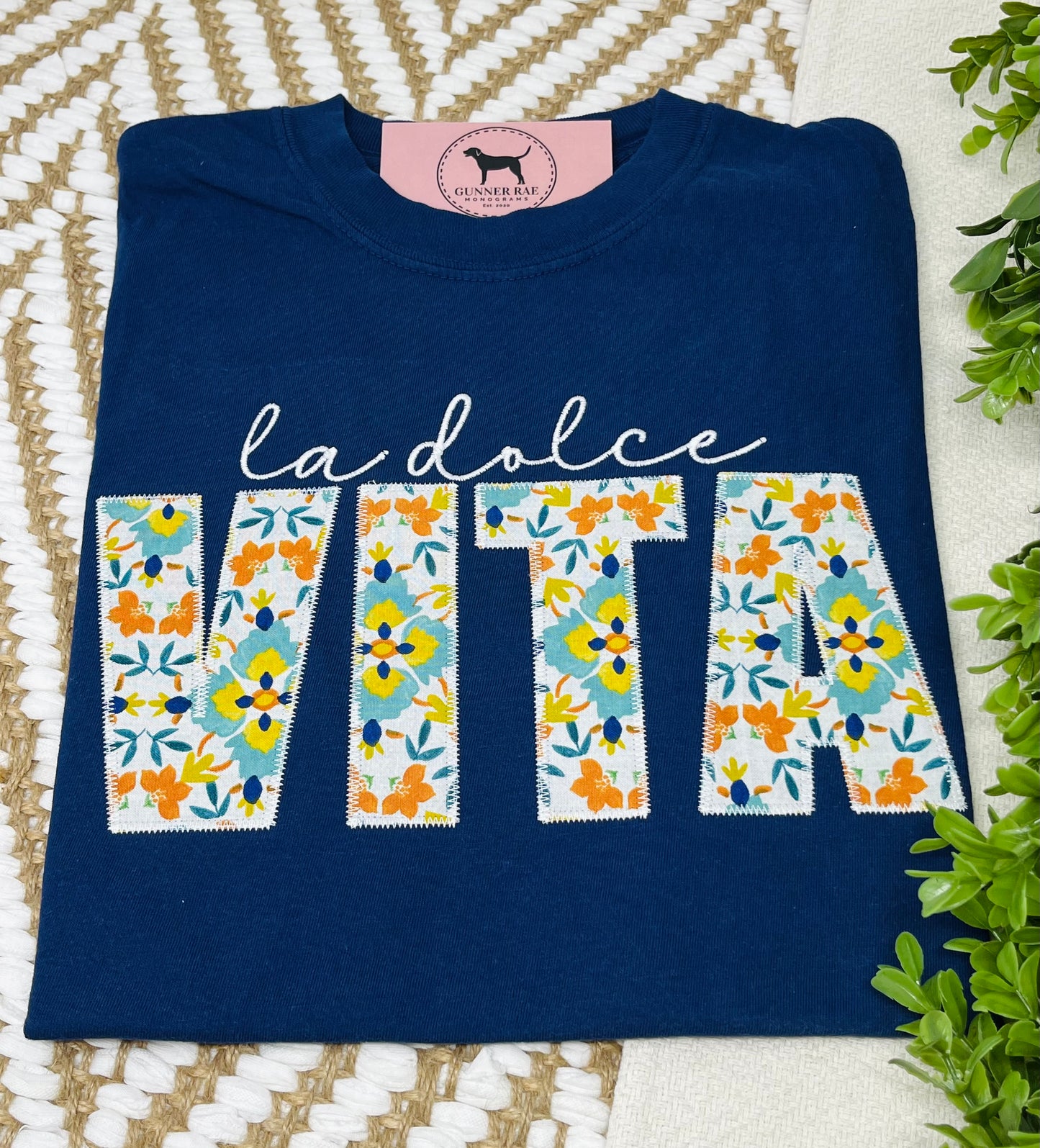 La Dolce Applique T-shirt or Sweatshirt