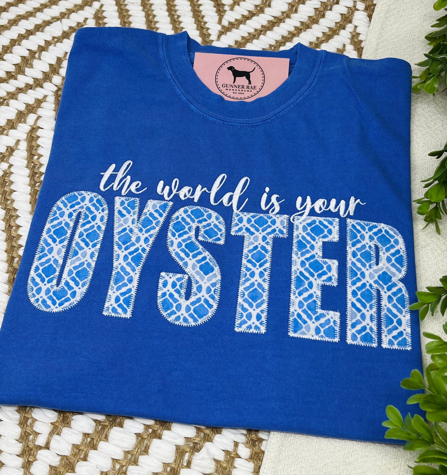 The World is Your Oyster Applique T-shirt or Sweatshirt