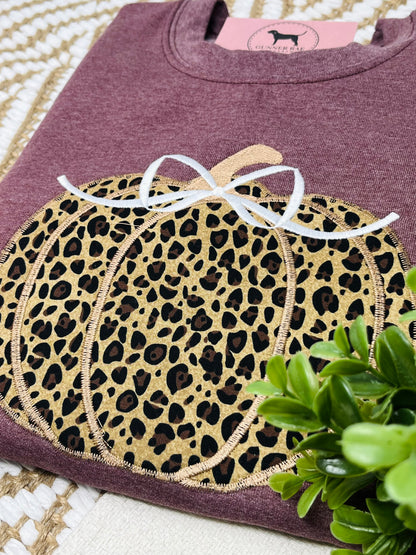 LEOPARD BOW PUMPKIN Applique Embroidered T-shirt or Sweatshirt