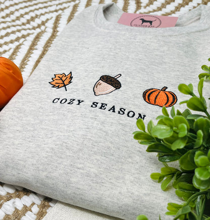 COZY SEASON Embroidered T-shirt or Sweatshirt (color icons)