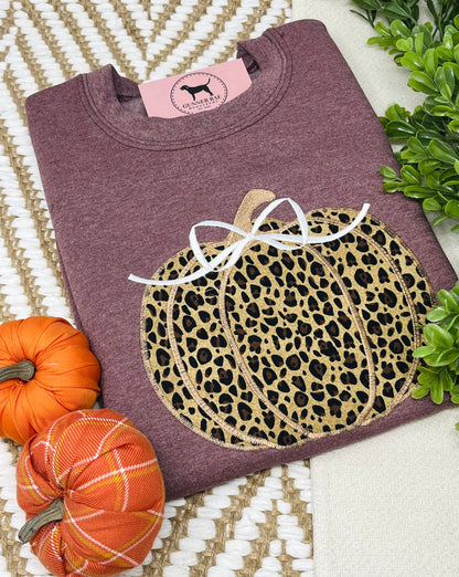 LEOPARD BOW PUMPKIN Applique Embroidered T-shirt or Sweatshirt