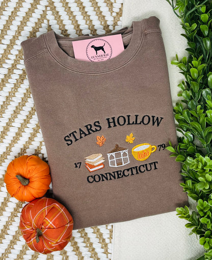 ST@RS H0LLOW Embroidered T-shirt or Sweatshirt