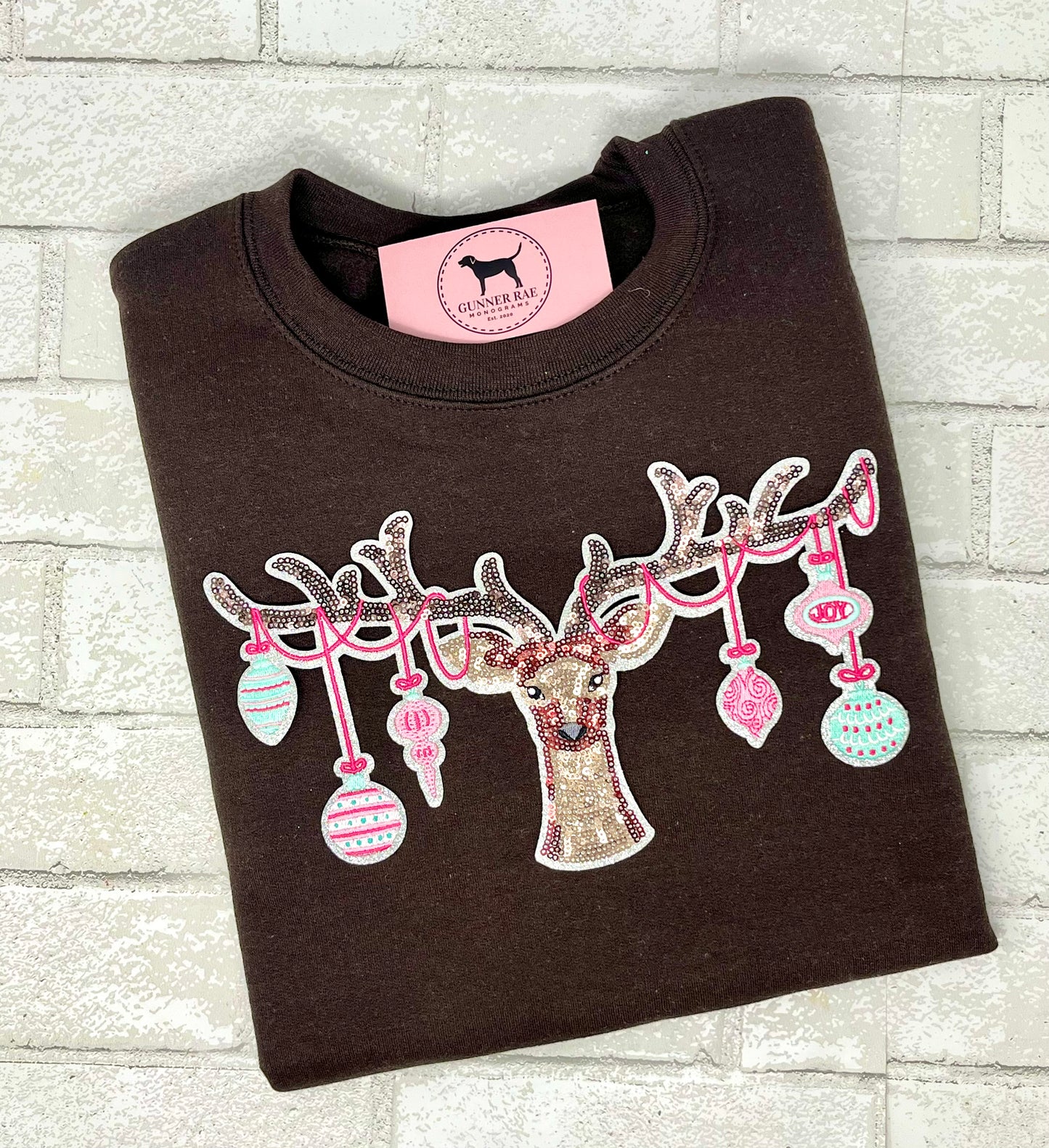 REINDEER ORNAMENTS SEQUIN PATCH T-shirt or Sweatshirt