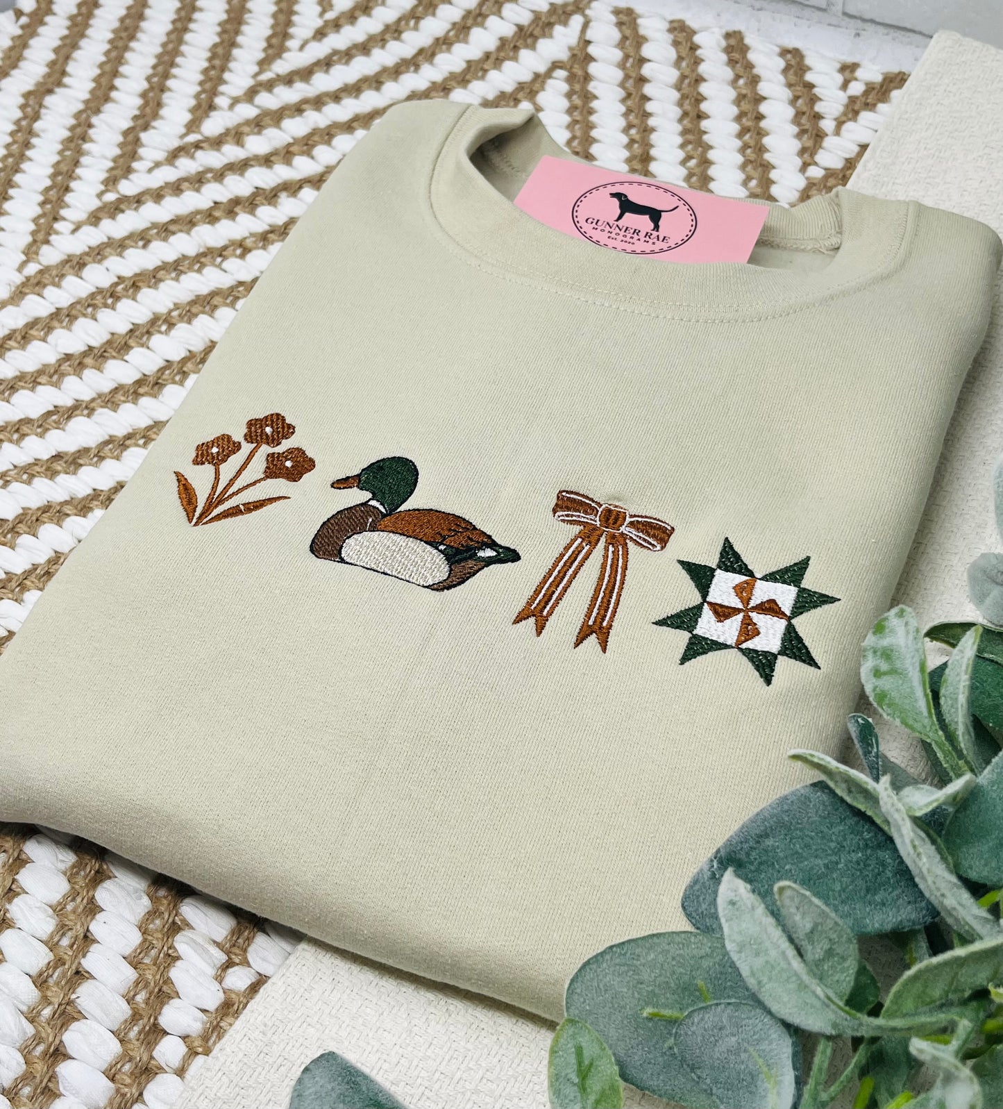 VINTAGE MALLARD ICONS Custom Embroidered T-shirt or Sweatshirt
