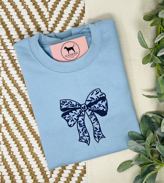FLORAL BOW Embroidered T-shirt or Sweatshirt
